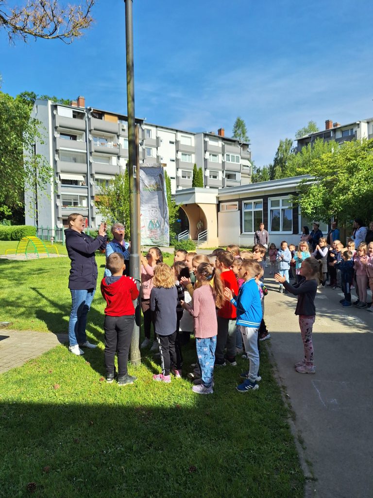 Dvig zastave